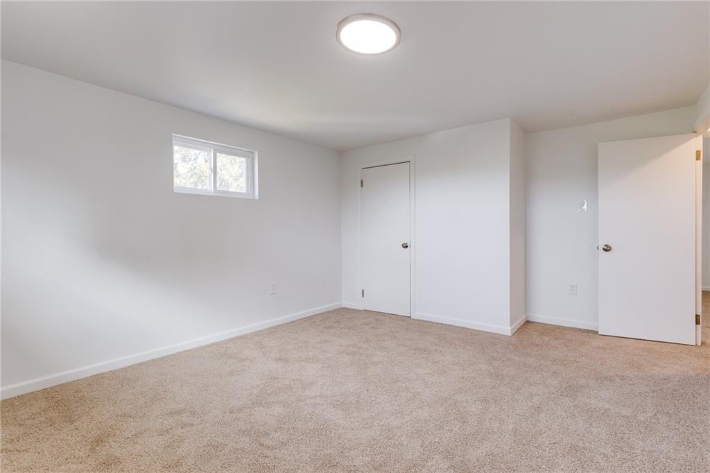 533 Center Hill Road Pittsburgh, PA 15239 - Photo 20 of 31 Bedroom