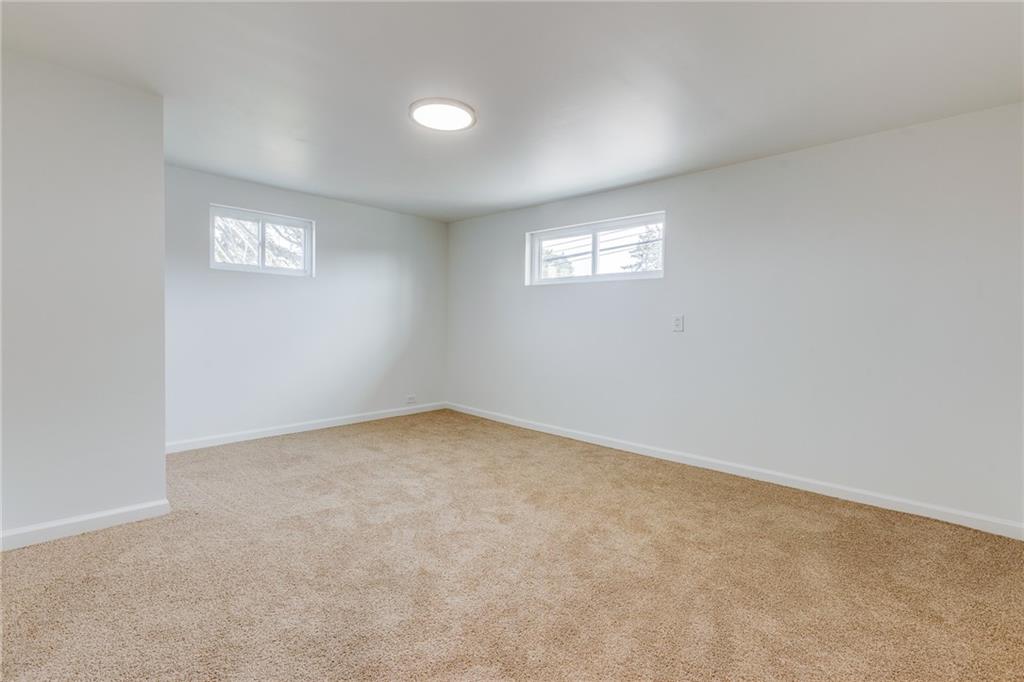 533 Center Hill Road Pittsburgh, PA 15239 - Photo 22 of 31 Bedroom 2