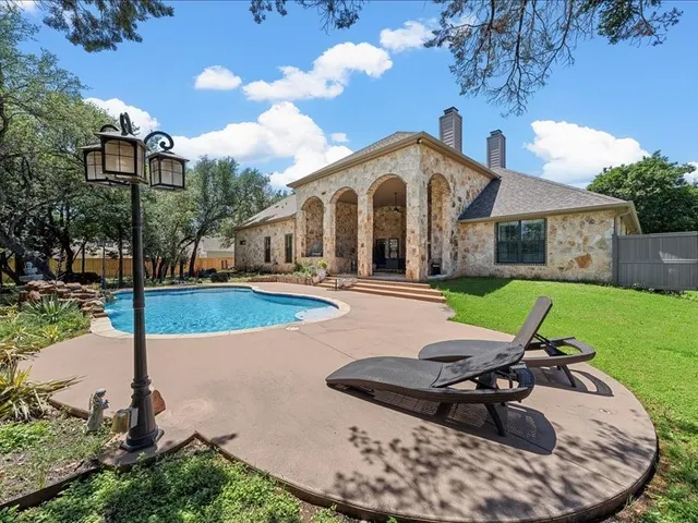 $1,368,000 | 8456 Spicewood Springs Road, China Spring, TX 76633