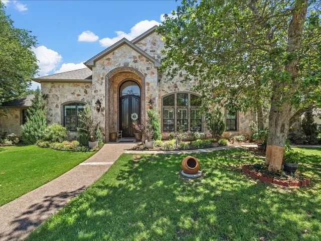 $1,368,000 | 8456 Spicewood Springs Road, China Spring, TX 76633