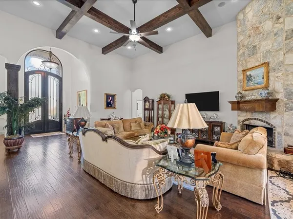 $1,368,000 | 8456 Spicewood Springs Road, China Spring, TX 76633