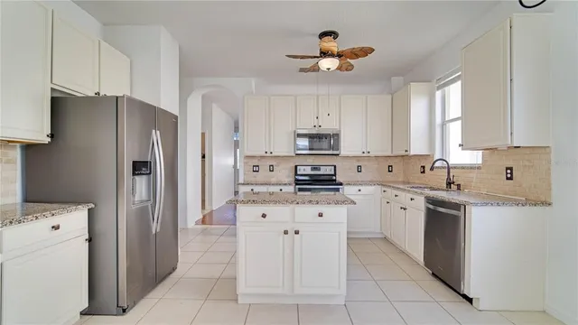 $2,890 | 1007 Royal St George Drive, Orlando, FL 32828