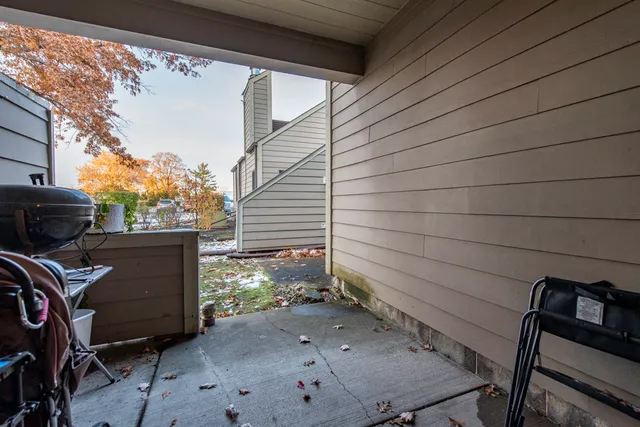 a view of a storage & utility room