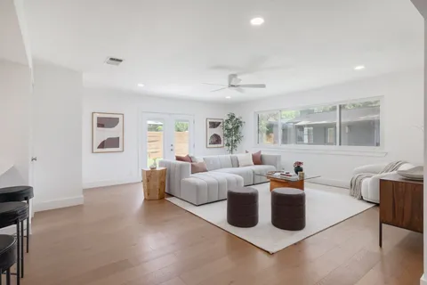 $1,100,000 | 2902 Skylark Drive, Austin, TX 78757