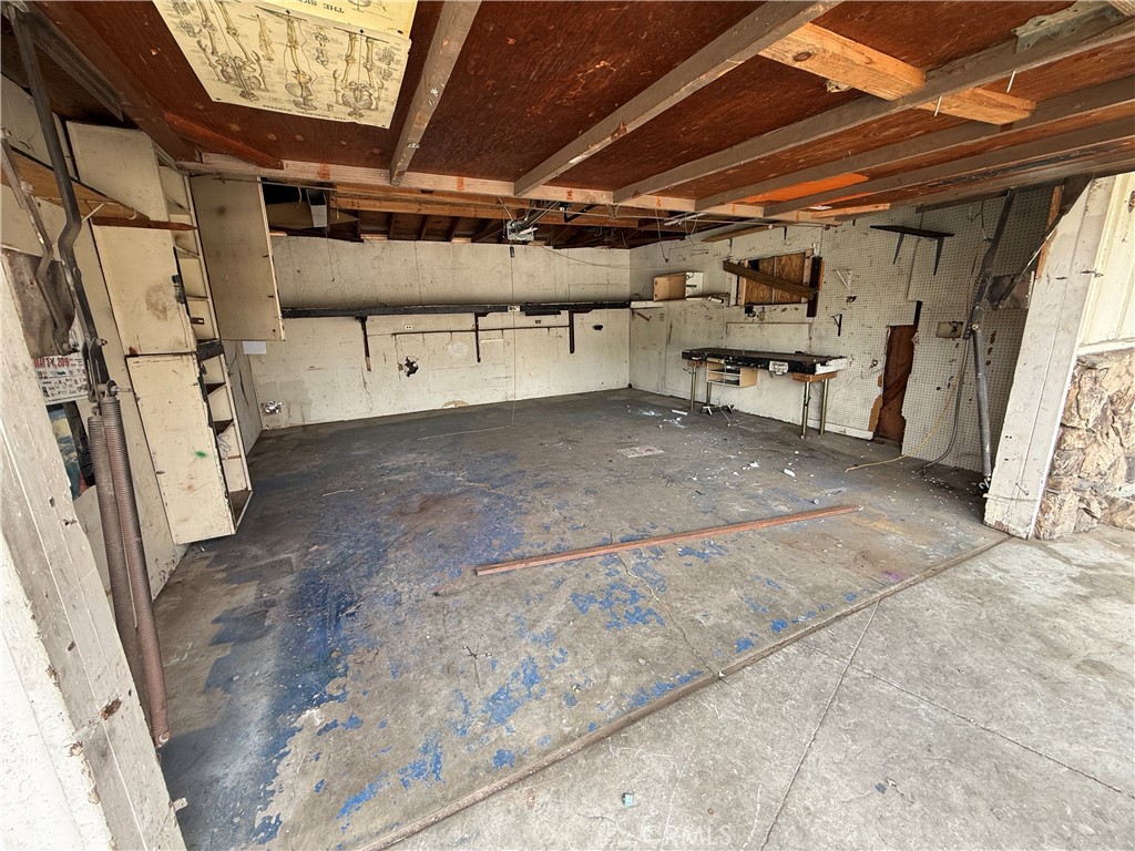 1810 Rivera Street Riverside, CA 92501 - Photo 32 of 34