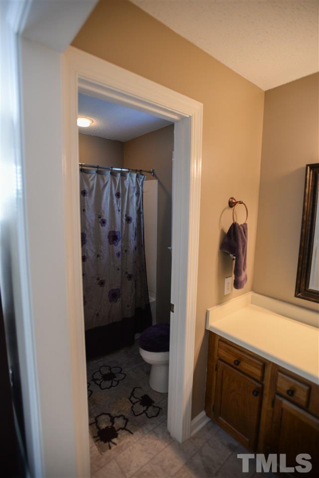 8501 Boot Court Raleigh, NC 27615 - Photo 12 of 21 Separate shower & water closet