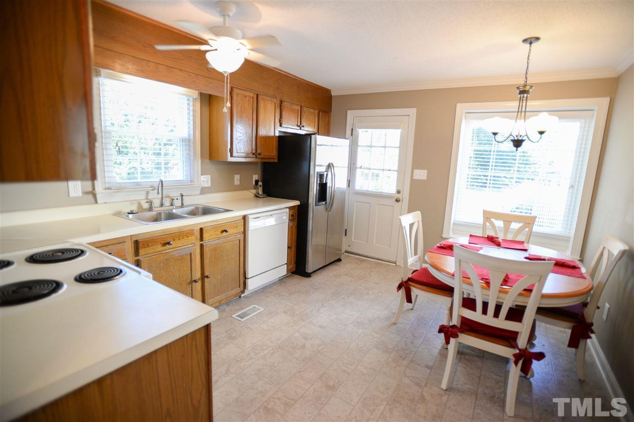 8501 Boot Court Raleigh, NC 27615 - Photo 5 of 21 Cozy breakfast area