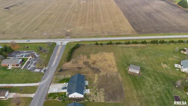 $54,900 | 1920-1922 Mayflower Drive, Pekin, IL 61554