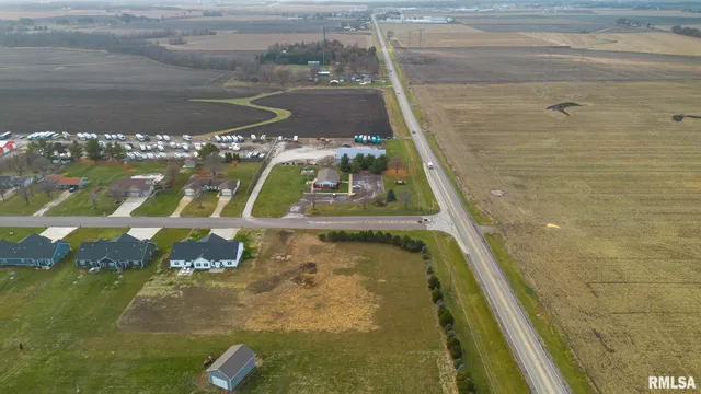 $54,900 | 1920-1922 Mayflower Drive, Pekin, IL 61554