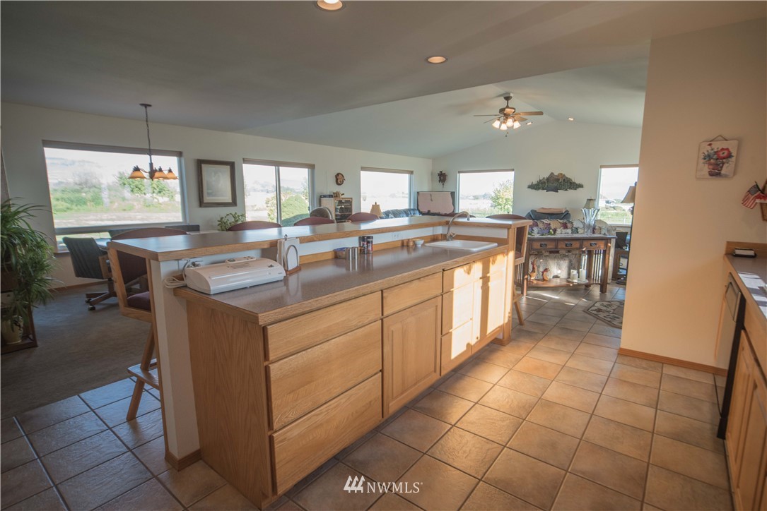 4701 Cove Road Ellensburg, WA 98926 - Photo 11 of 24 Gallery Image 11
