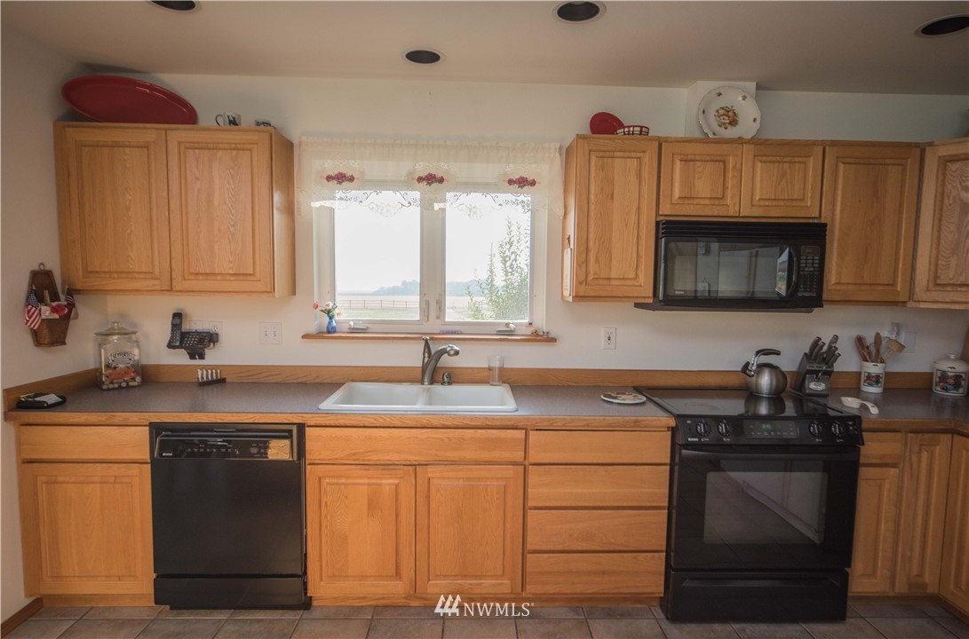 4701 Cove Road Ellensburg, WA 98926 - Photo 12 of 24 Gallery Image 12