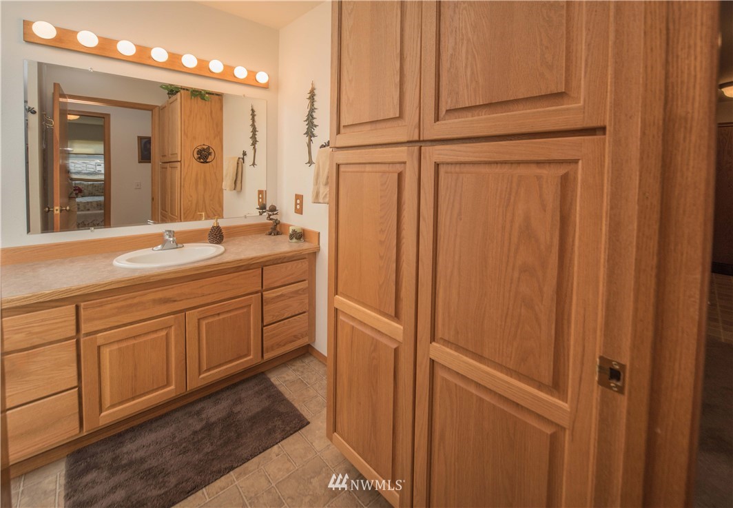 4701 Cove Road Ellensburg, WA 98926 - Photo 17 of 24 Gallery Image 17