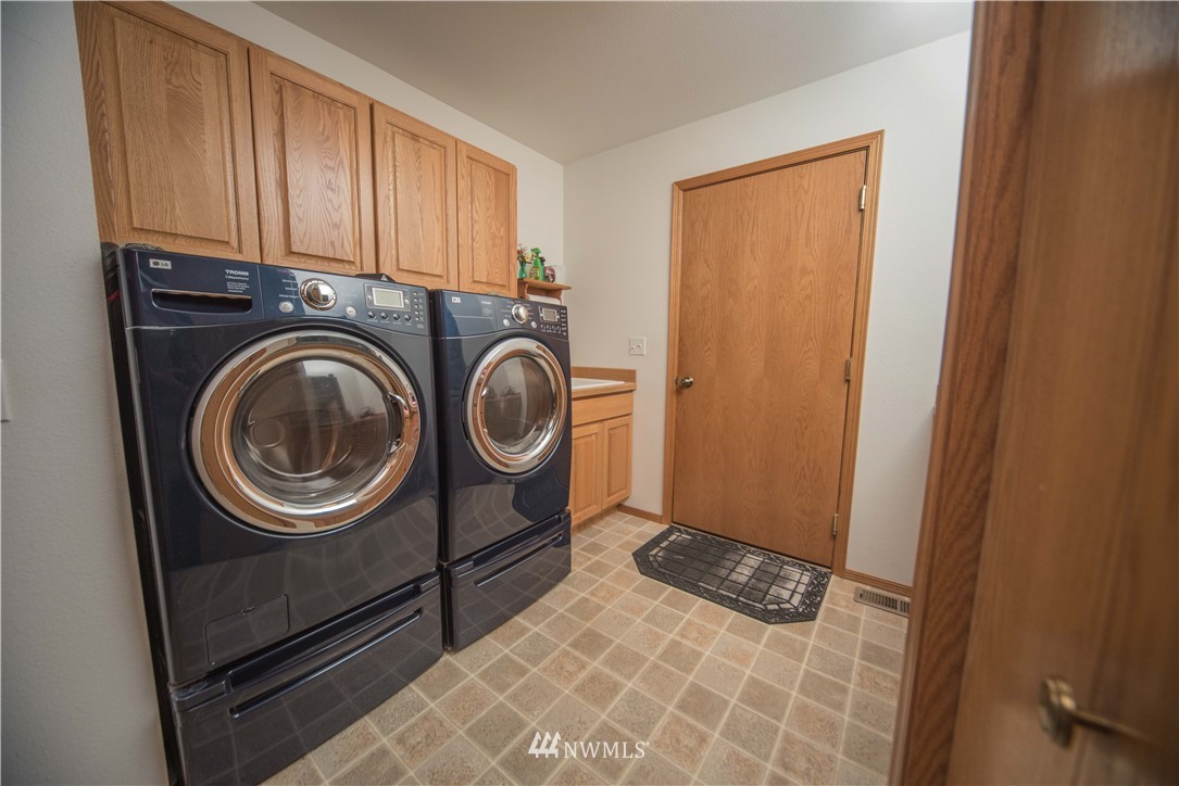 4701 Cove Road Ellensburg, WA 98926 - Photo 18 of 24 Gallery Image 18
