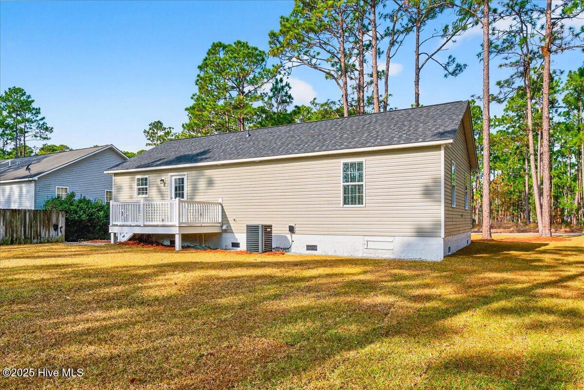 558 Prospect Road Southport, NC 28461 - Photo 4 of 26 04-Kahuna Photo-38