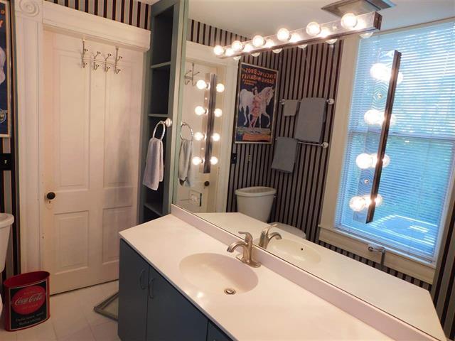 378 South Crest Road Chattanooga, TN 37404 - Photo 36 of 50 20172193-35