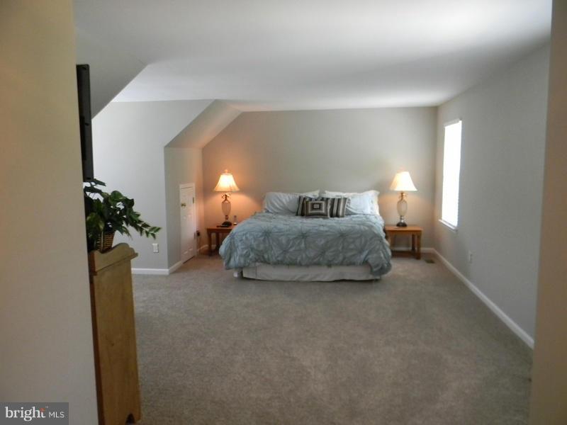 2811 Christophers Way Riva, MD 21140 - Photo 19 of 30 Bedroom (Master)