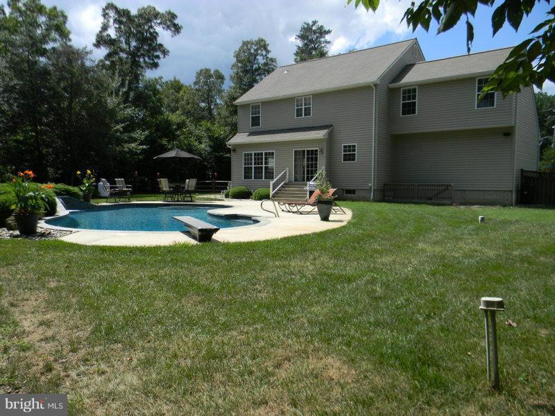 2811 Christophers Way Riva, MD 21140 - Photo 26 of 30 Exterior (Rear)