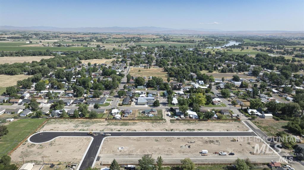101 North 9th Street Payette, ID 83661 - Photo 2 of 19 View of property location with a mountain backdrop