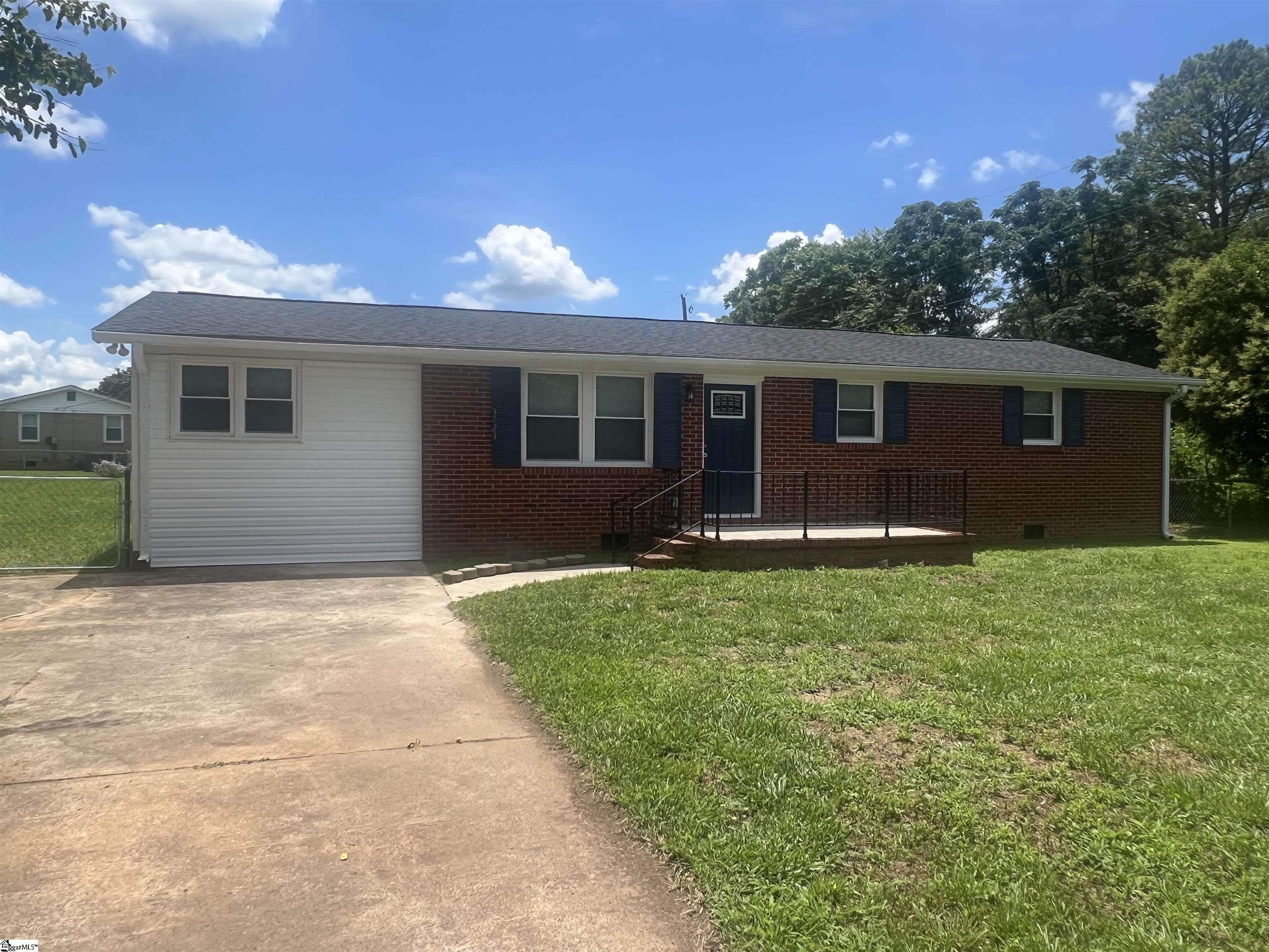 3023 Plainview Road Anderson, SC 29626 - Photo 1 of 41 Gallery Image 1