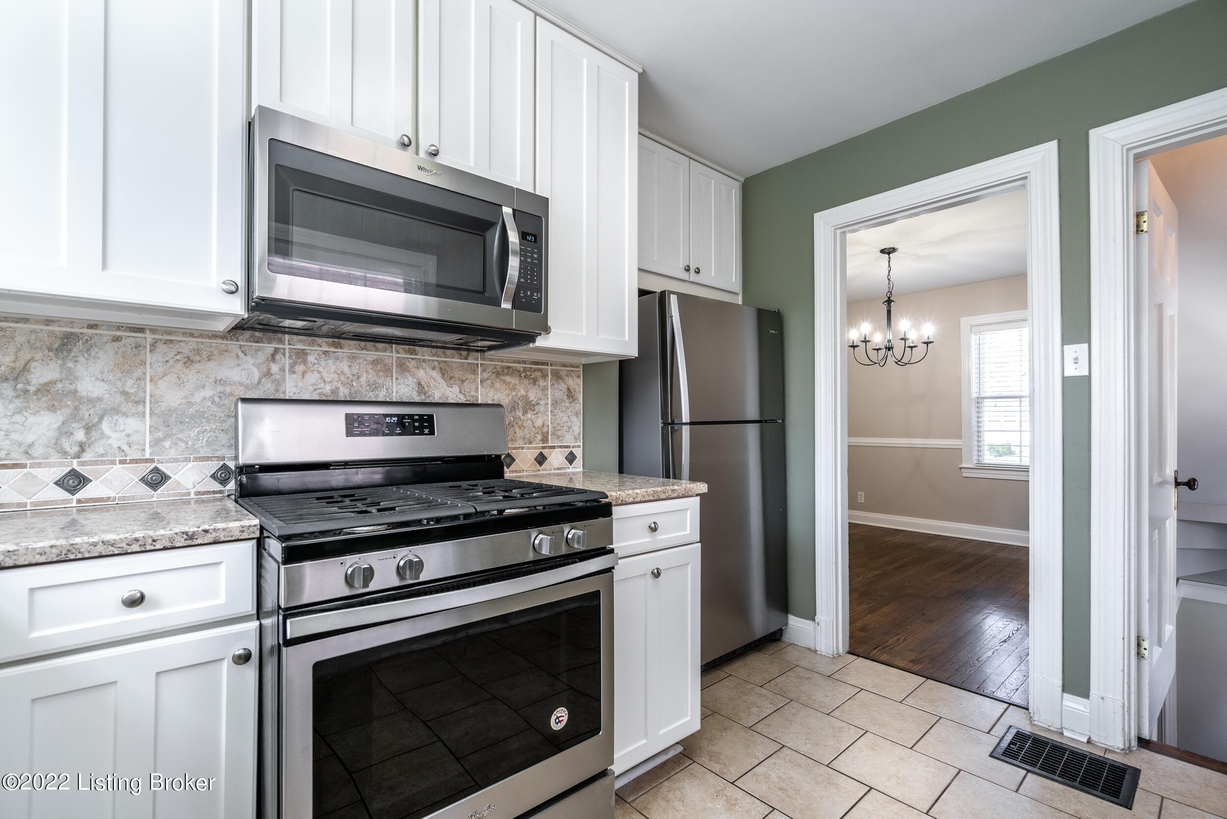 3908 Alton Road Louisville, KY 40207 - Photo 19 of 41 3908 Alton Rd-22