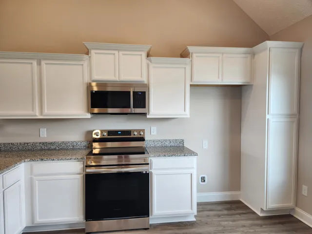 $354,900 | 2905 Vly Farms Drive, Christiana, TN 37037