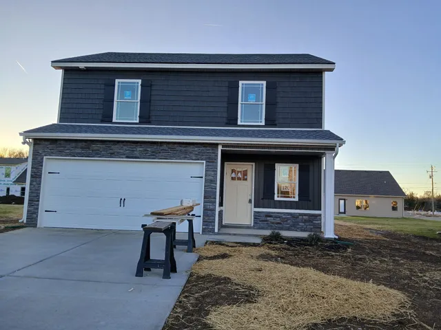 $354,900 | 2905 Vly Farms Drive, Christiana, TN 37037