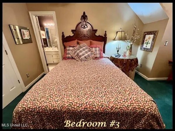 $950,000 | 3709 Lyles Drive, Oxford, MS 38655