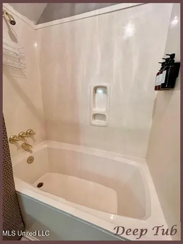 $950,000 | 3709 Lyles Drive, Oxford, MS 38655