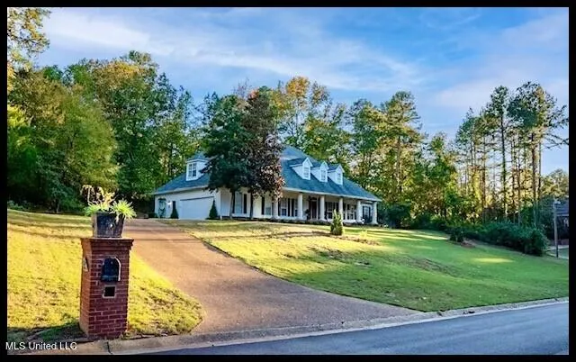 $950,000 | 3709 Lyles Drive, Oxford, MS 38655