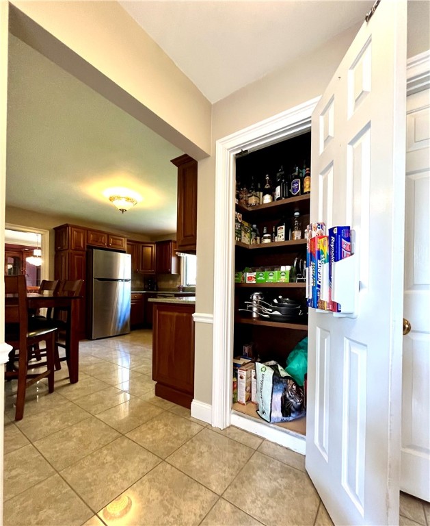 280 Pippin Orchard Road Cranston, RI 02921 - Photo 11 of 39 Fabulous pantry