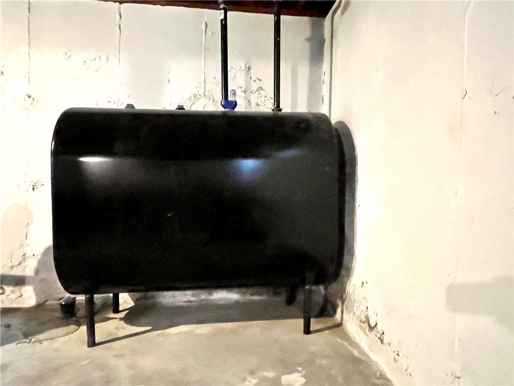 280 Pippin Orchard Road Cranston, RI 02921 - Photo 31 of 39 BRAND NEW 275 gallon oil tank