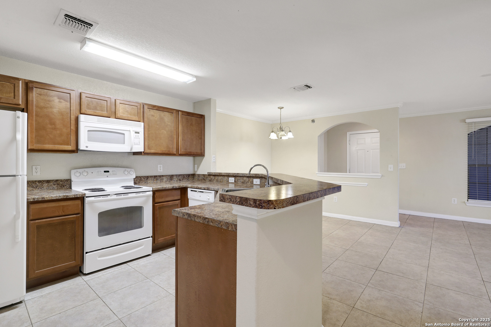 7323 Snowden Road, Unit 3305 San Antonio, TX 78240 - Photo 12 of 29