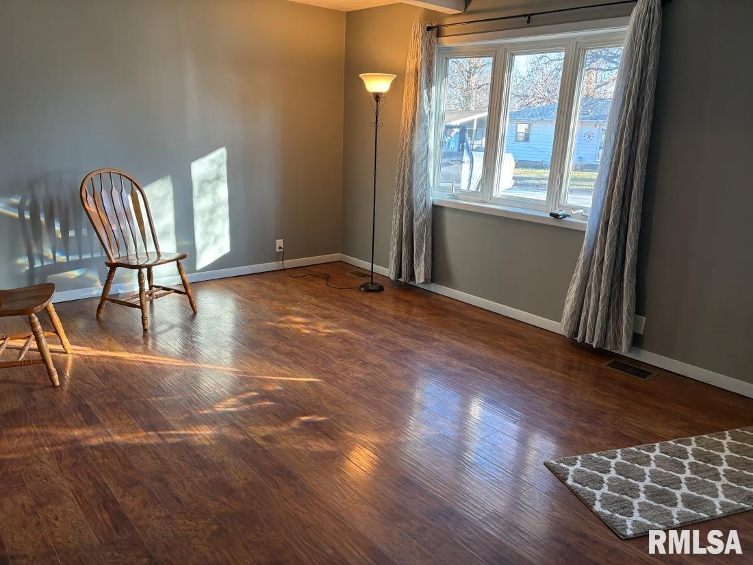 3625 Sheffield Road Springfield, IL 62703 - Photo 4 of 11