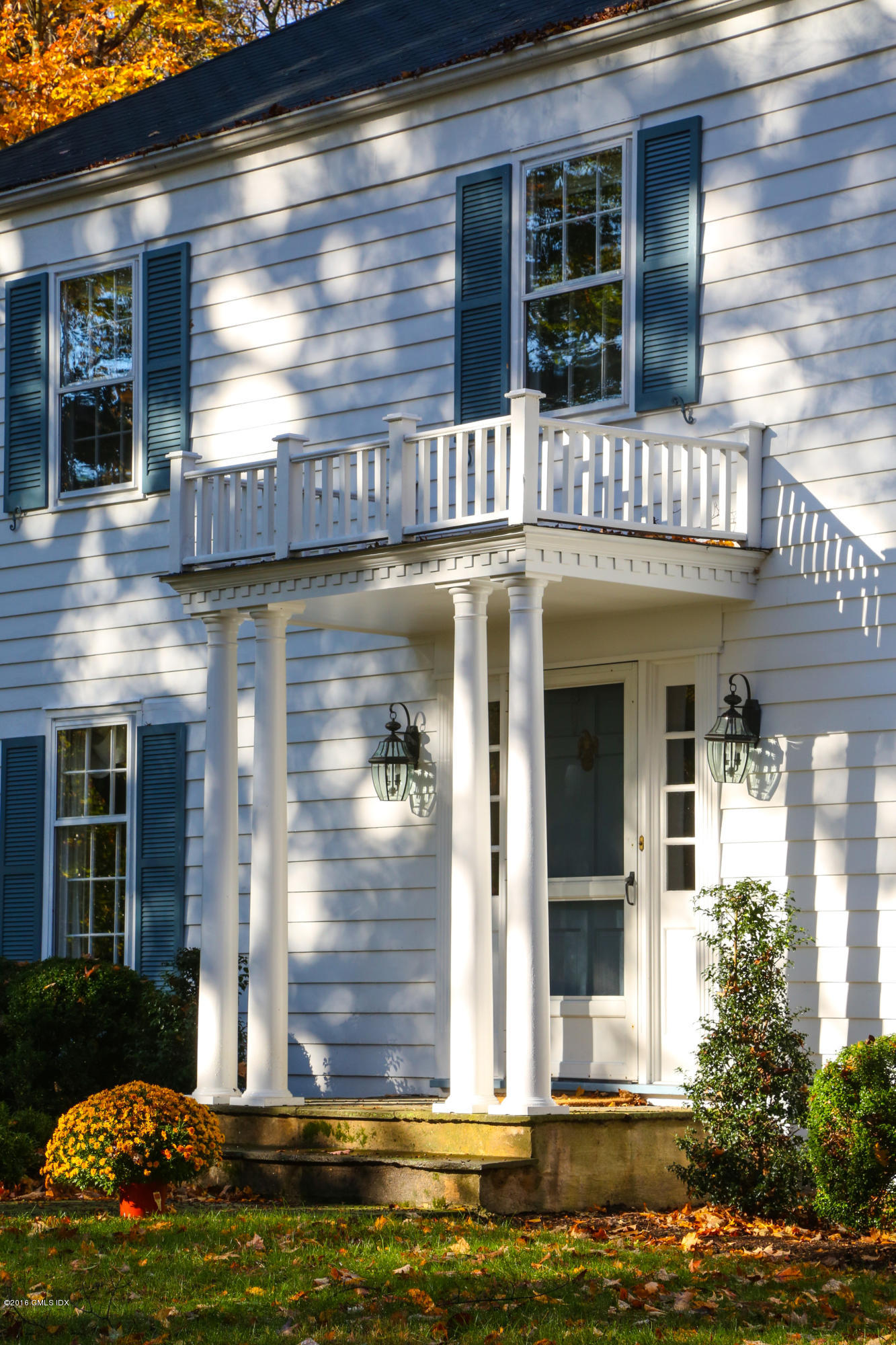 36 Burning Tree Road Greenwich, CT 06830 - Photo 4 of 25 a front view of a house