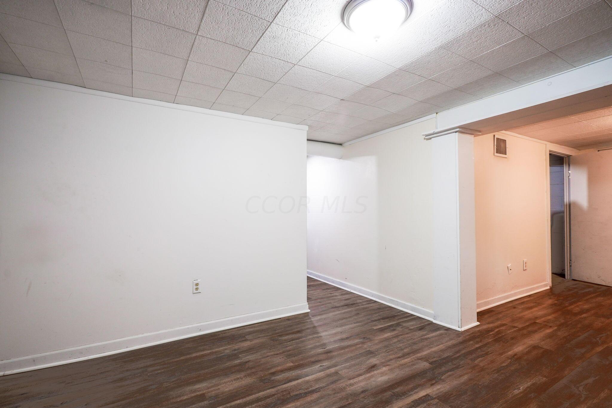 2184 Shrewsbury Road Columbus, OH 43221 - Photo 20 of 30 29-web-or-mls-2184-shrewsbury-rd