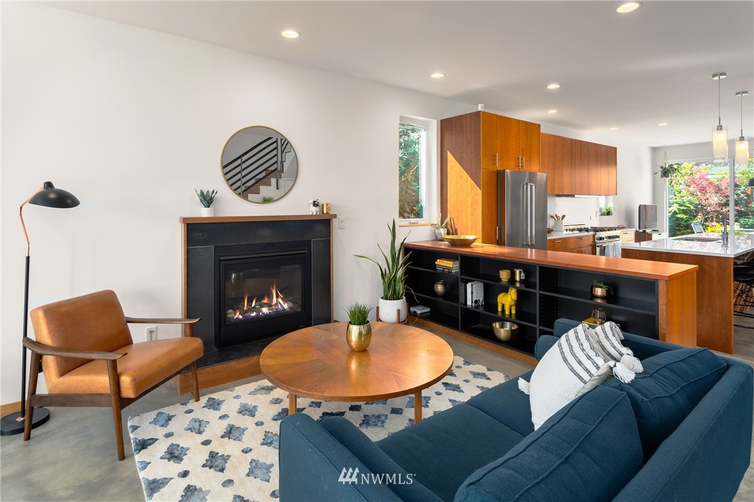 750 North 73rd Street Seattle, WA 98103 - Photo 7 of 32