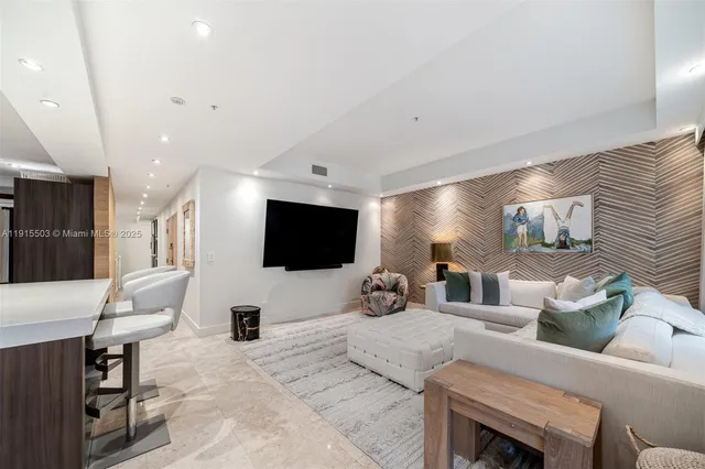 $2,400,000 | 1413 Sunset Harbour Drive, Unit 208, Miami Beach, FL 33139