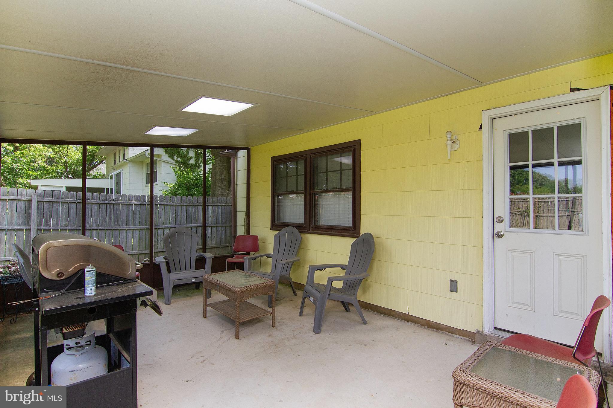 10 Scattergood Road Cherry Hill, NJ 08003 - Photo 26 of 30 Enclosed Patio