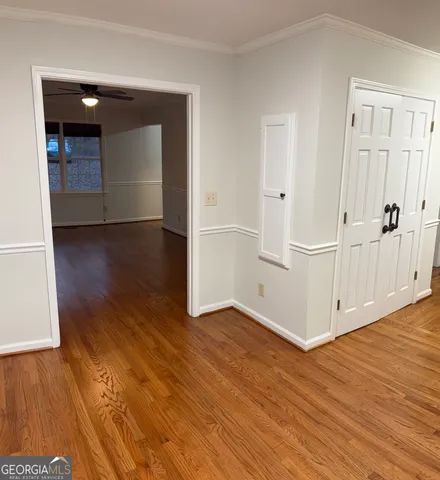 wooden floor in an empty room