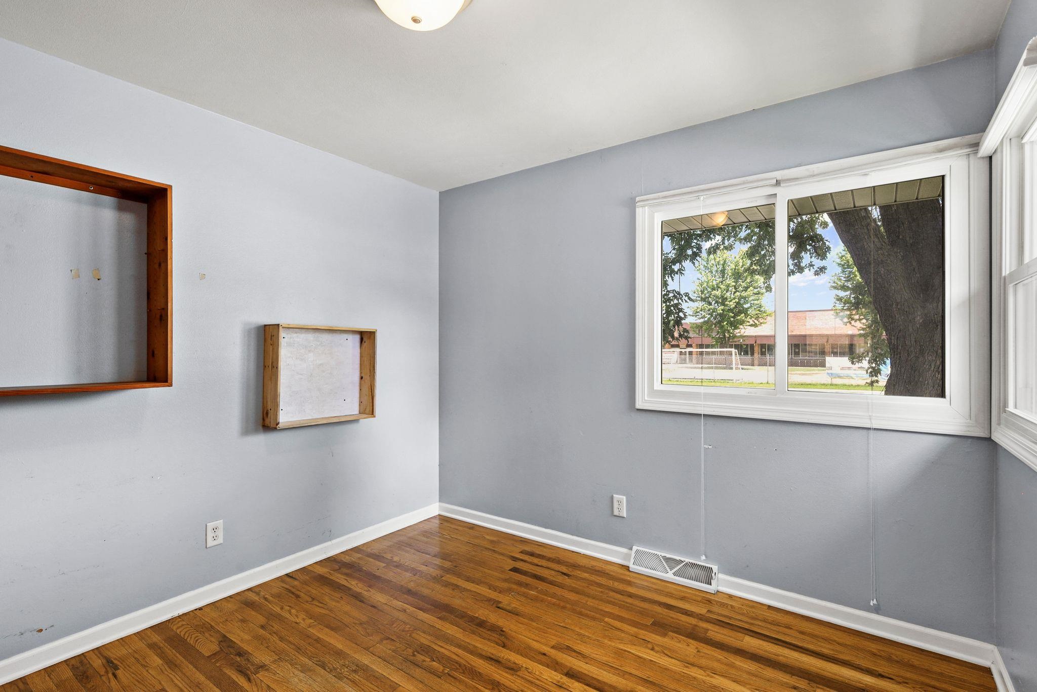 1417 Wyoming Way Madison, WI 53704 - Photo 19 of 37