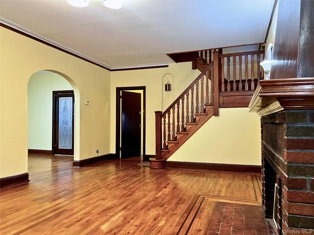 $4,200 | 47-05 Utopia Parkway | Auburndale