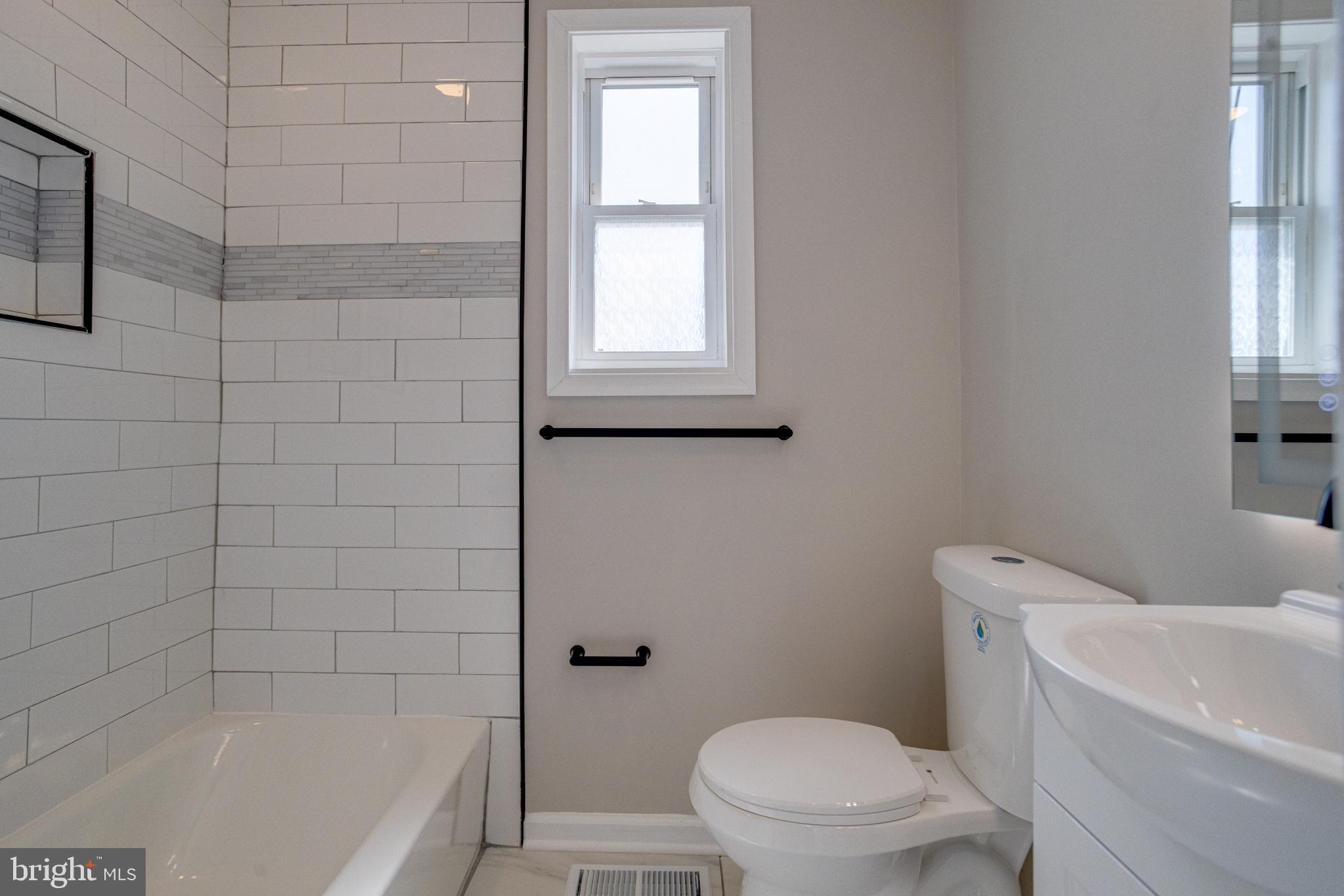 4100 Colborne Road Baltimore, MD 21229 - Photo 26 of 47