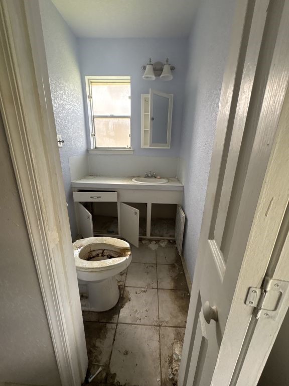 666 Overbluff Street Channelview, TX 77530 - Photo 13 of 16