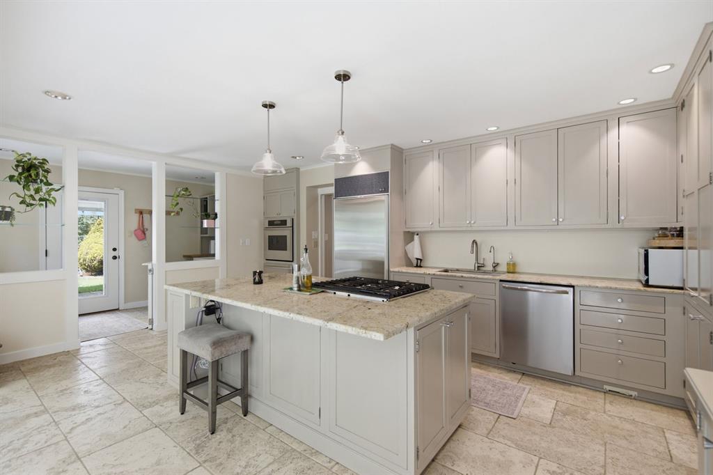 217 Scaife Road Sewickley, PA 15143 - Photo 16 of 46 Kitchen
