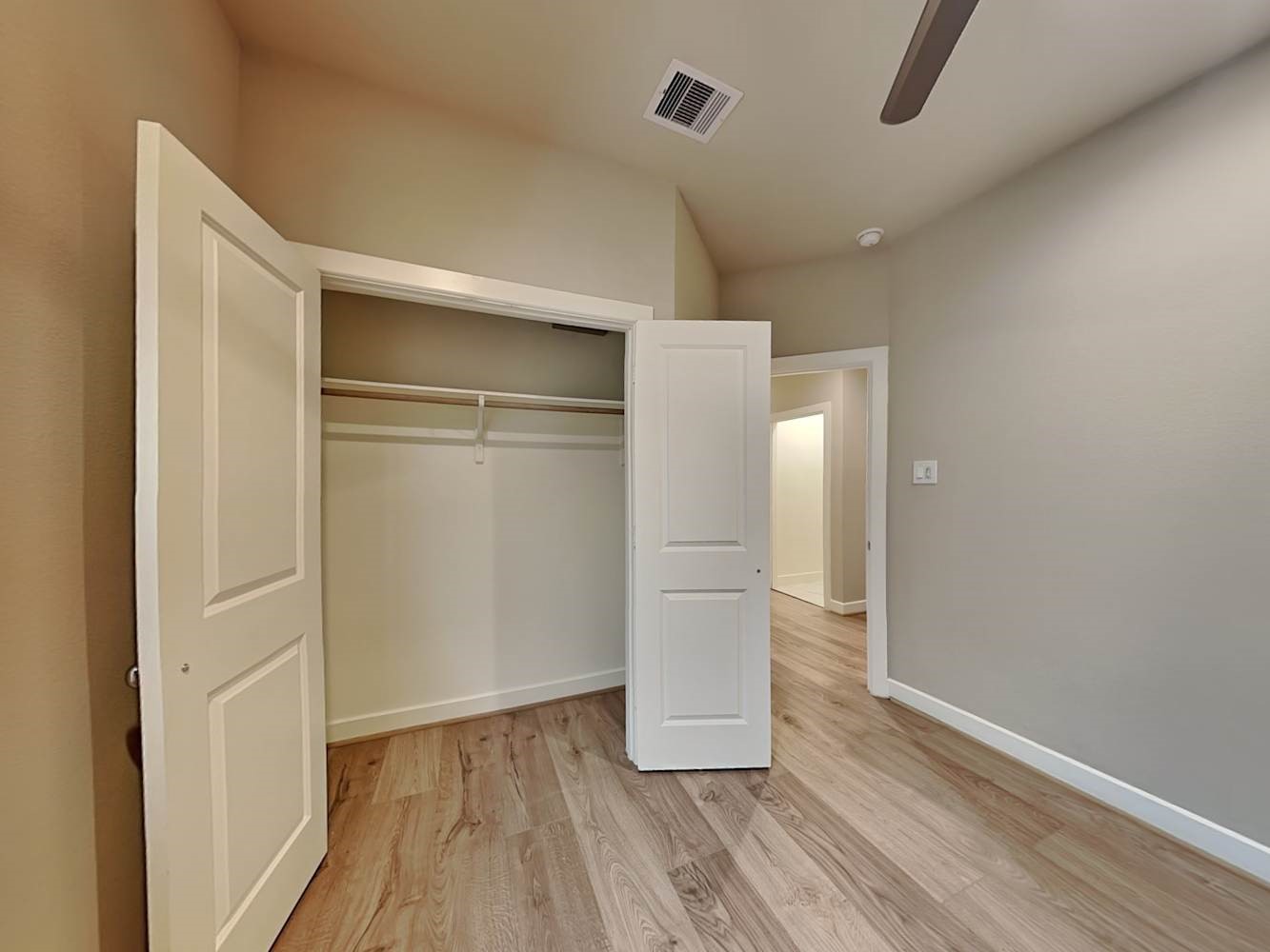 6347 Paddington Bend Drive Houston, TX 77008 - Photo 10 of 14 a view of empty room with wooden floor