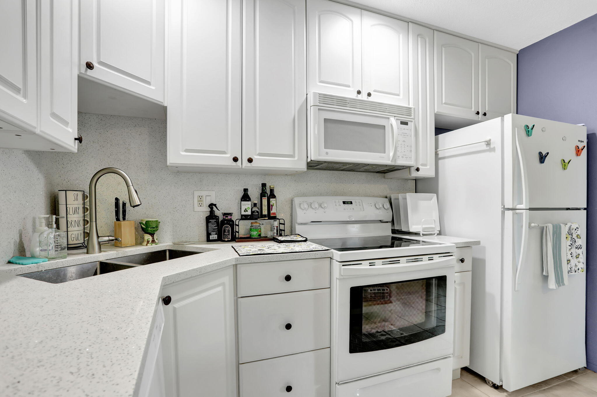4902 Northwest 27th Way Tamarac, FL 33309 - Photo 12 of 41 10-web-or-mls-4902 re-edit-1