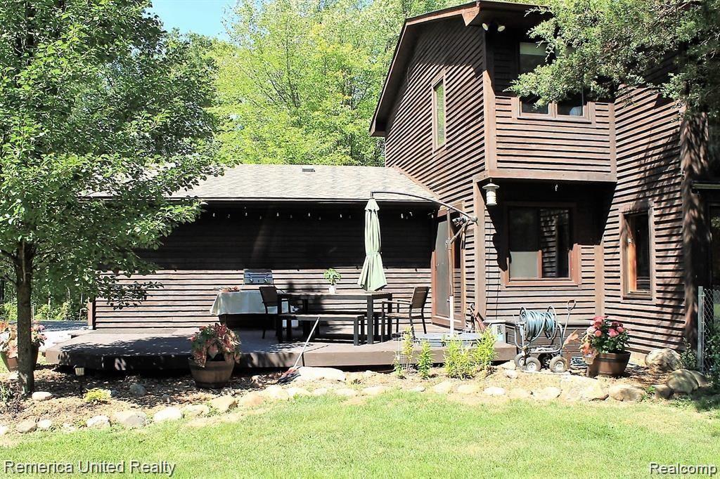 4144 Center Road Linden, MI 48451 - Photo 56 of 66 4144Center_deck3.jpg