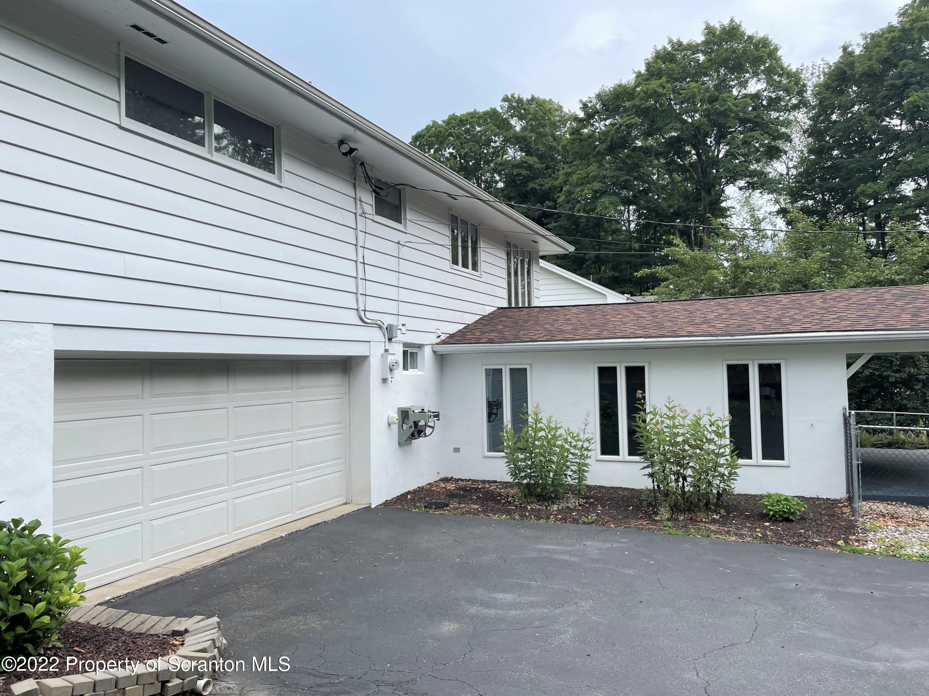 469 Laurel Road Moscow, PA 18444 - Photo 21 of 23 Gallery Image 21