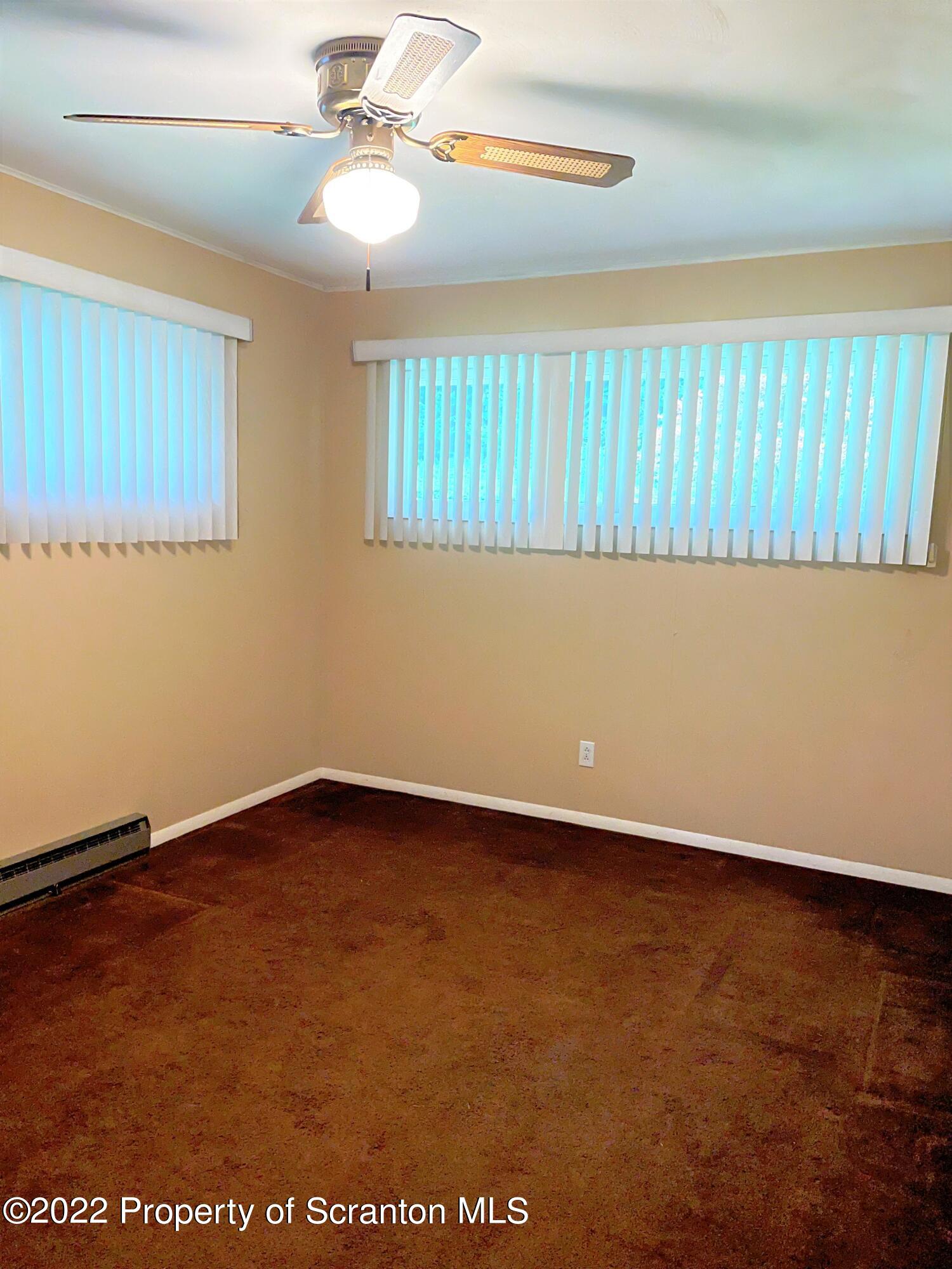 469 Laurel Road Moscow, PA 18444 - Photo 10 of 23 Gallery Image 10
