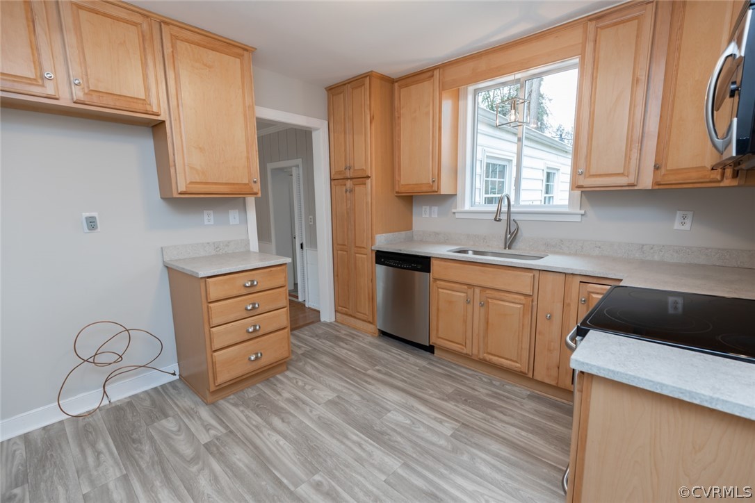 4802 Morrison Road Richmond, VA 23230 - Photo 11 of 42 Gallery Image 11